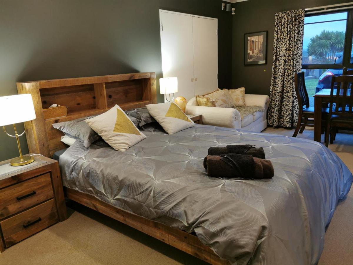 Lakeview Holiday Hideaway Taupo Eksteriør bilde